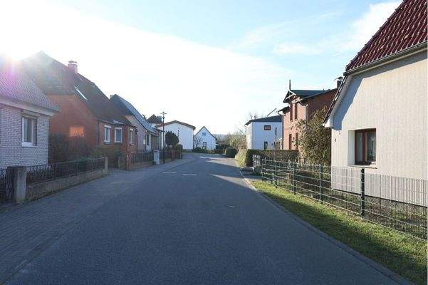 Blick in die Reriker Straße im Ortsteil Kühlungsborn West
