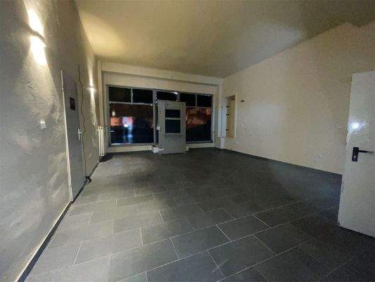 Raum_Raum links_IMG_1742301943203.jpg