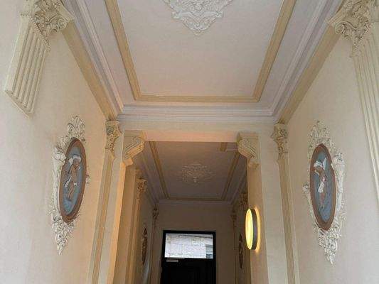 Hochwertiger Flurbereich