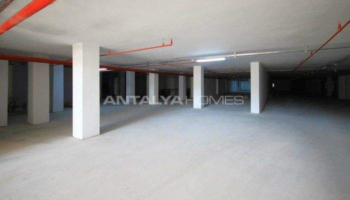 Furnished Pool-View Flat in Antalya Konyaaltı