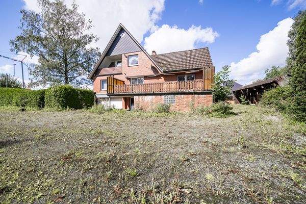 Großes_Mehrfamilienhaus_Bergedorf-70