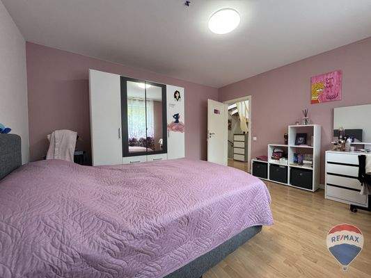 Schlafzimmer 3 OG