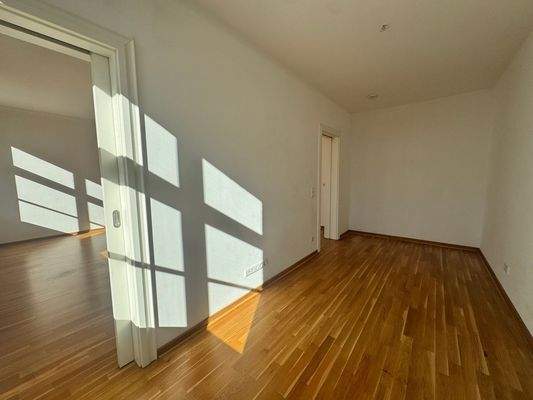 Schlafzimmer Ansicht 2