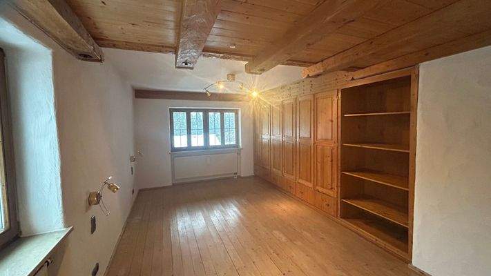 Kinderzimmer o. Büro