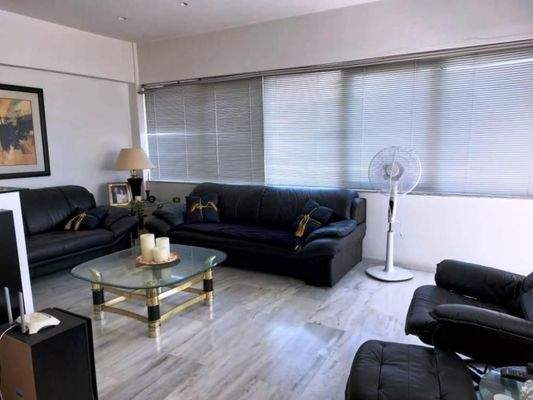 Ostkreta, Sitia: Attraktive Maisonette-Wohnung mit Meerblick zu verkaufen