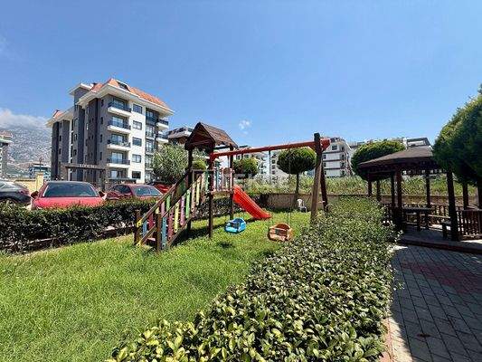 Sea-View Apartment 100 m from the Beach in Alanya Kestel
