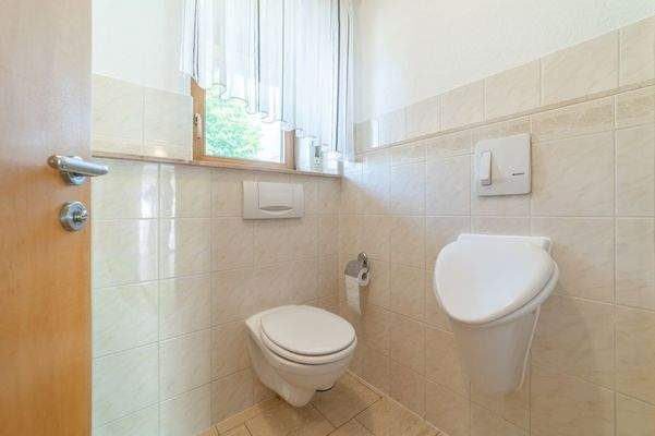 WG links - Gäste WC