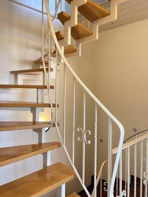 Treppe zum Spitzboden