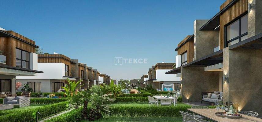 Villas Close to the Sea in a Complex with Pool in Kuşadası Turkey