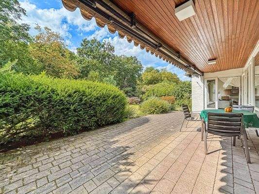 überdachte Terrasse