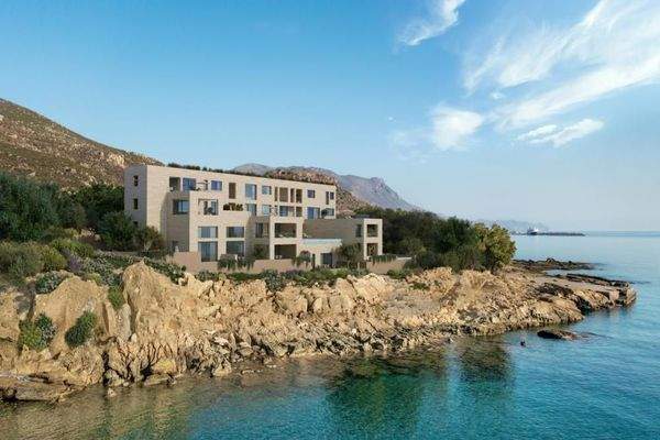 Kreta, Kissamos: Elegante Wohnung am Meer mit unverbautem Blick auf die Ägäis zu verkaufen