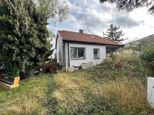 Grundstück mit Abrisshaus