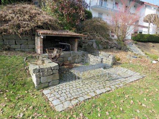 gepflasterter Freisitz 