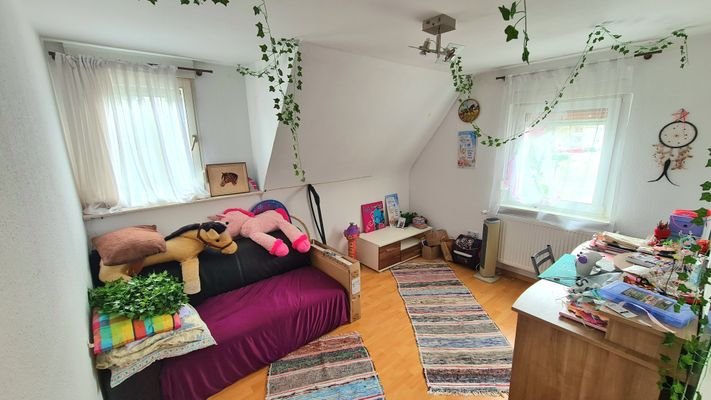 Schlafzimmer 3