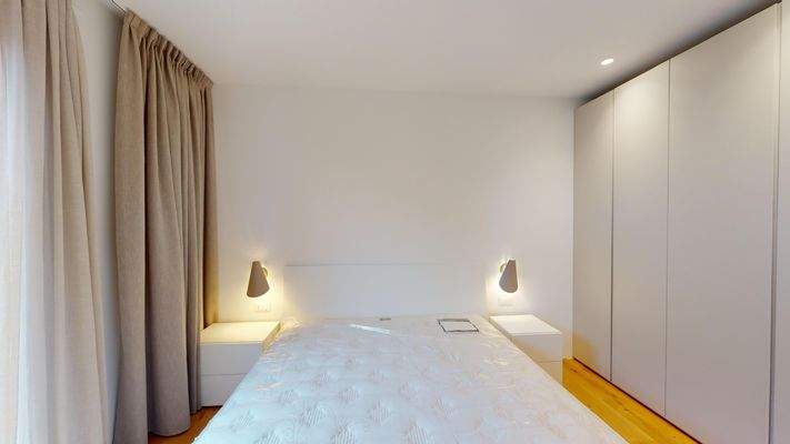 DD-066-16-Villa-con-piscina-e-vista-lago-10292024_