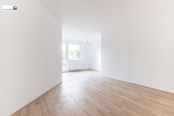 Wohn- / Esszimmer (ca. 22,70 qm)