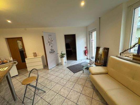 Eingangsbereich Gewerbe
