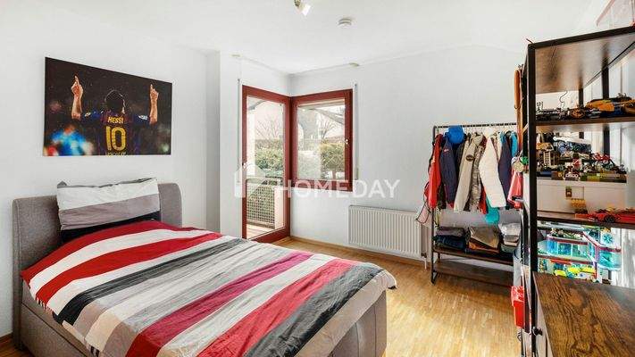 1. OG Schlafzimmer 4 1