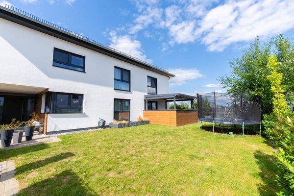 2 Außen Garten (1).jpg