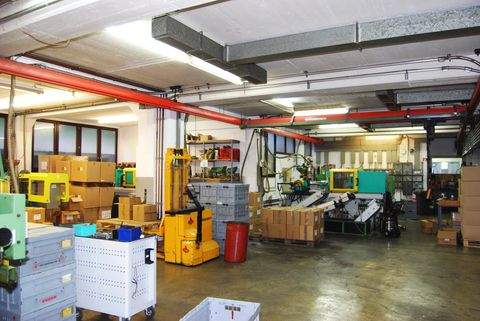 Solingen Halle, Solingen Hallenfläche