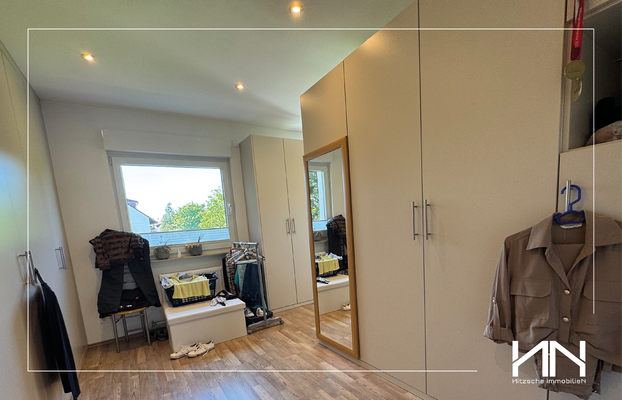 Schlafzimmer-1 1.OG.png