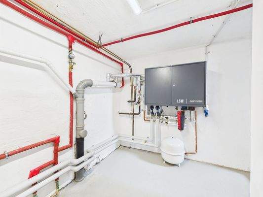 Fernwärmeanlage Keller