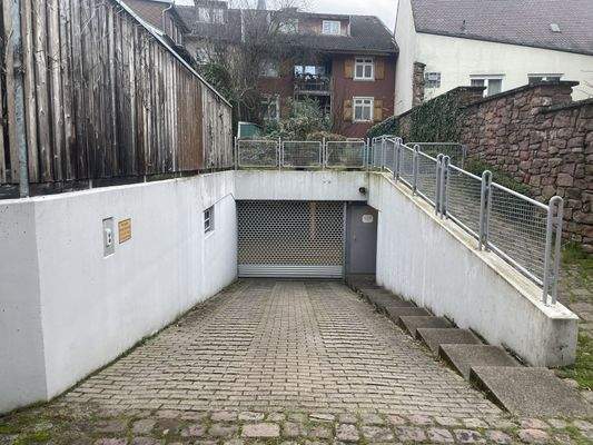 Einfahrt Tiefgarage