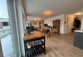 Wohnbereich und Küche