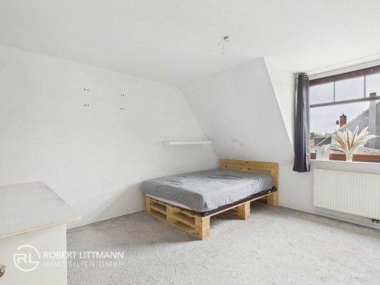 Schlafzimmer / Kinderzimmer