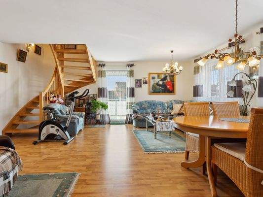 Wohn- und Essbereich