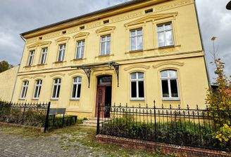 Vorderansicht Villa
