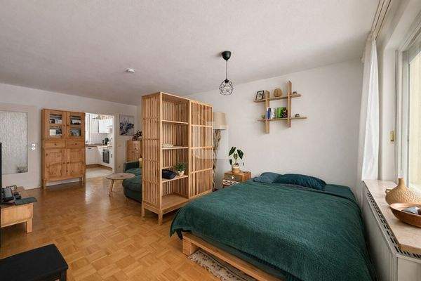 Wohn- und Schlafzimmer