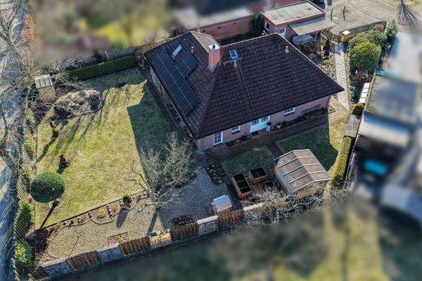 Luftaufnahme Gesamtgrundstück 