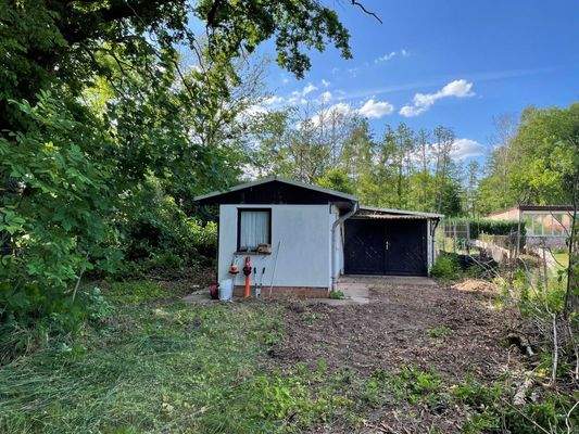 vorhandener Bungalow.jpg