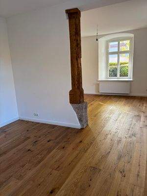 II Teilansicht Wohnen-Essen - Gartenblick