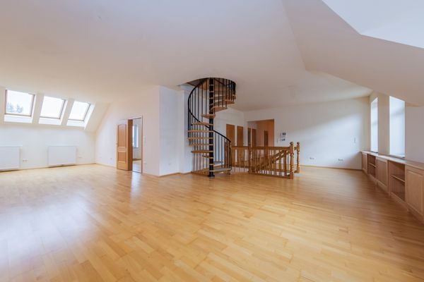 2344-Franz-Josef-Strasse-30-R51_7359