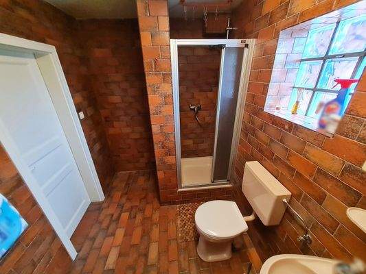 Duschbad im EG am HWR