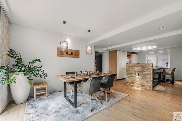 Esszimmer unten II