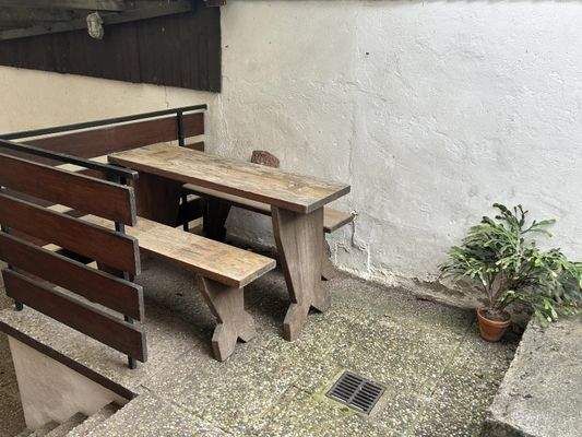 kleiner "Rastplatz" vorm Haus