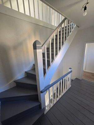 MS 8, OG, Treppenhaus, Bild 3.jpg