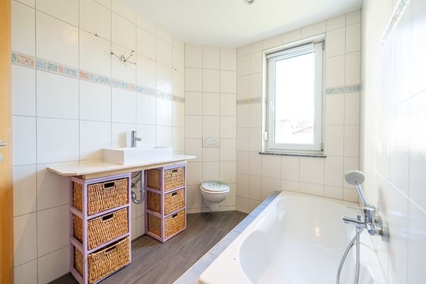 Badezimmer EG