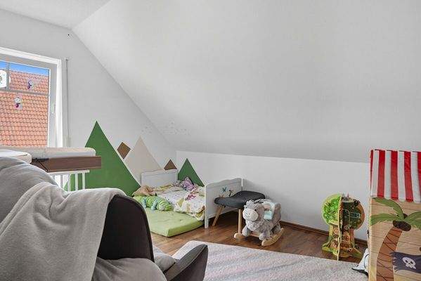 Schlafzimmer II (DG)