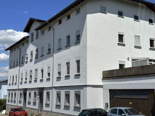 2 Eingänge in das MFH