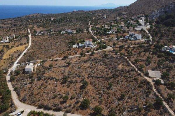 Kreta, Kokkino Chorio: Malerisches Grundstück mit Meerblick und Baurechten zu verkaufen