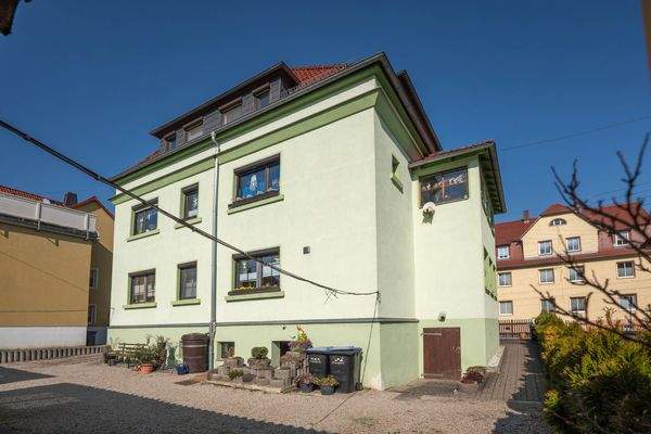 Rückansicht Gebäude