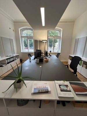 Büro.JPG