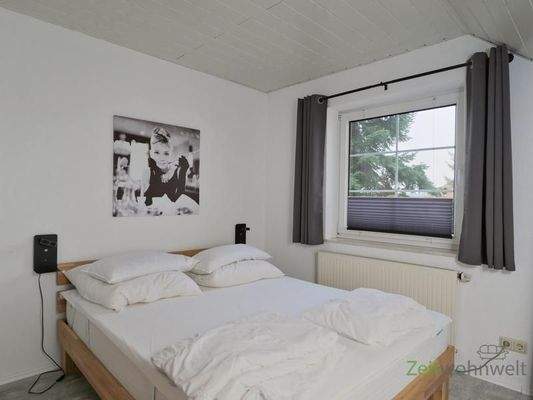 Blick ins Schlafzimmer