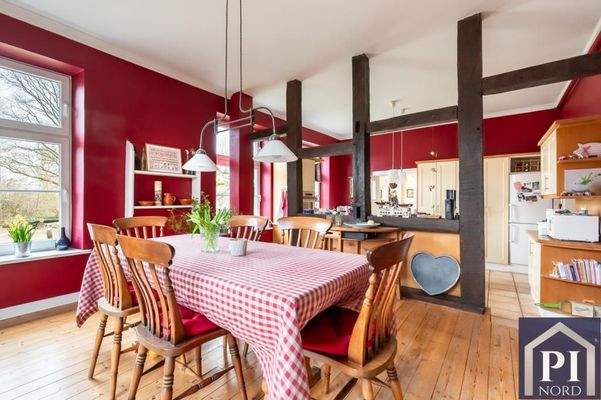 Großer Esstisch - hervoragender Ausblick