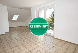 Großzügige Dachgeschosswohnung