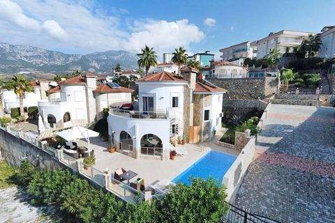 Alanya  Häuser, Alanya  Haus kaufen